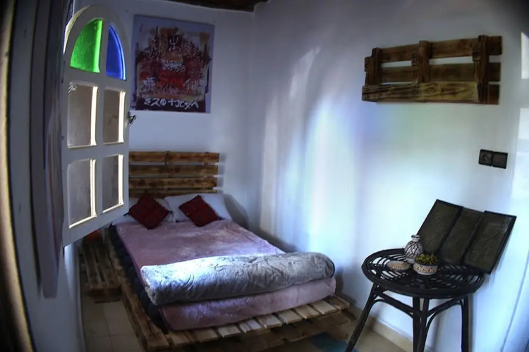 Tawsna Riad