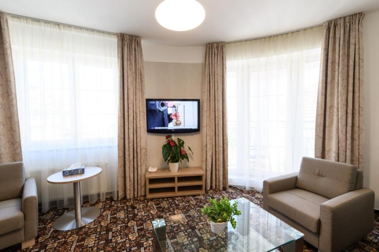 Suite with balcony
