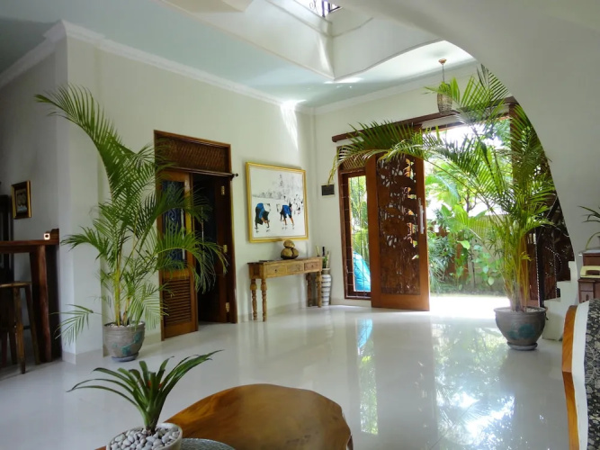 Seminyak Hideaway Villa