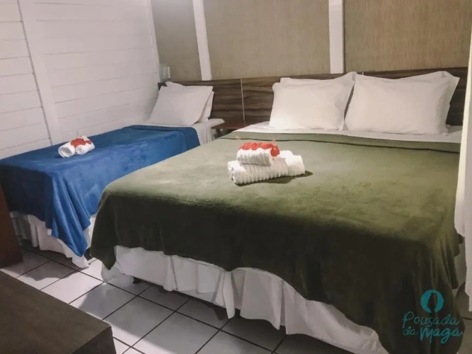 Standard Triple room