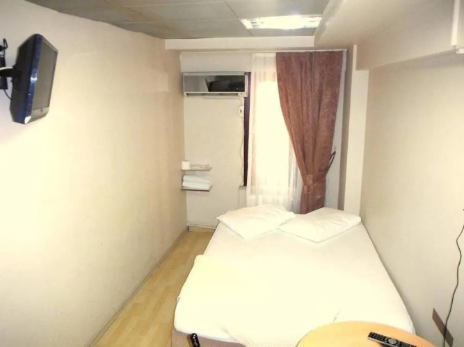 Plato Hotel
