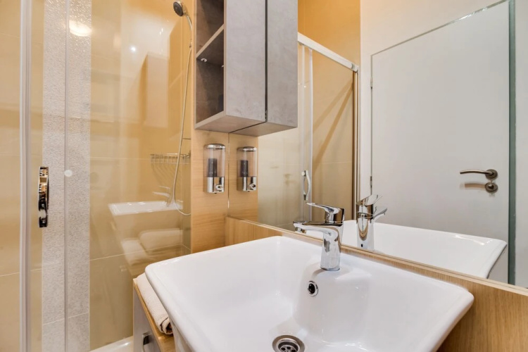 Bright Prague Castle Apartments