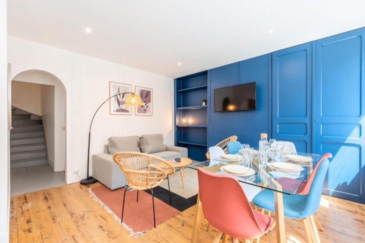 3 Bedrooms Double Apartment