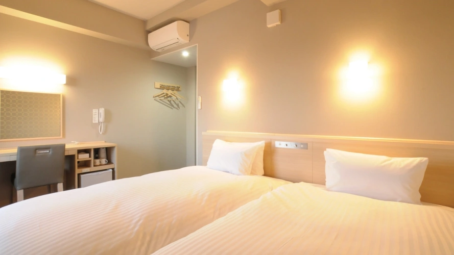 Standard Twin room