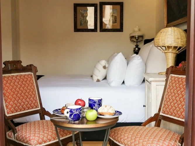 Deluxe Suite