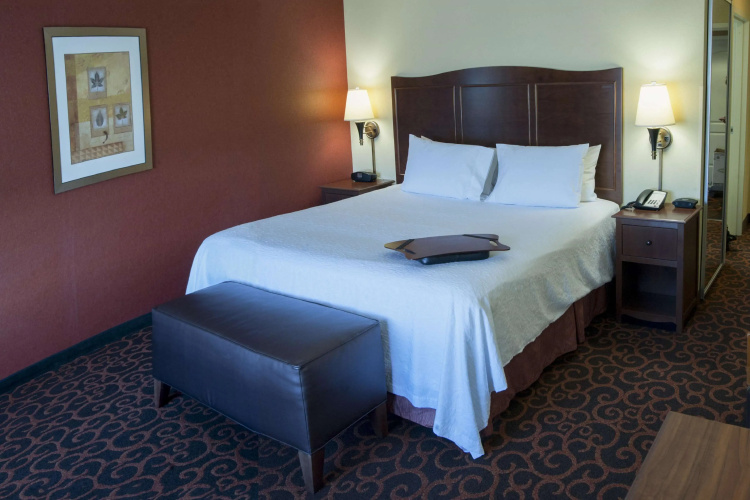 Hampton Inn & Suites Aberdeen