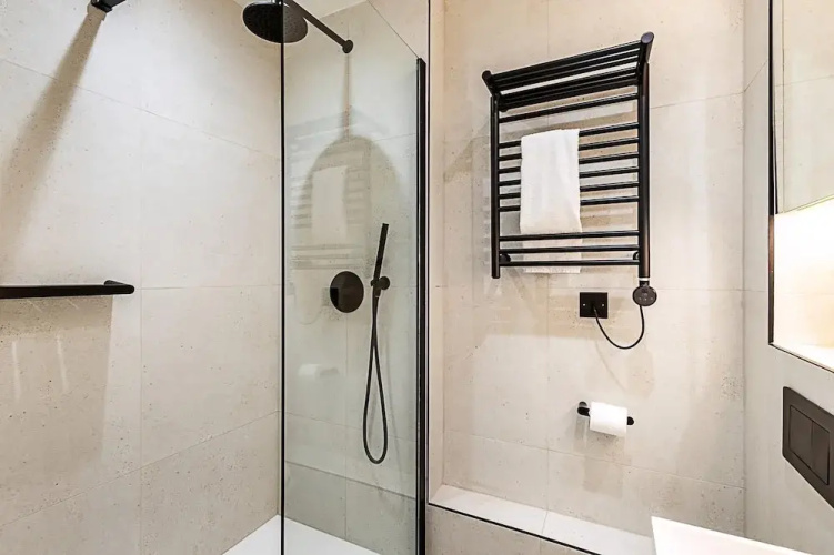 Stylish East London Flat Near Spitalfields Market