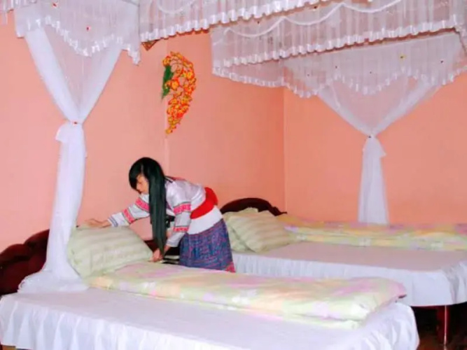 Lotus Hotel