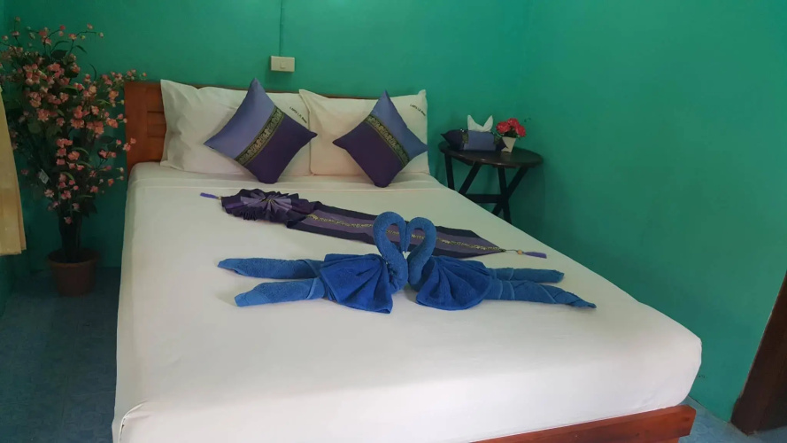 Lanta L.D. Beach Bungalows
