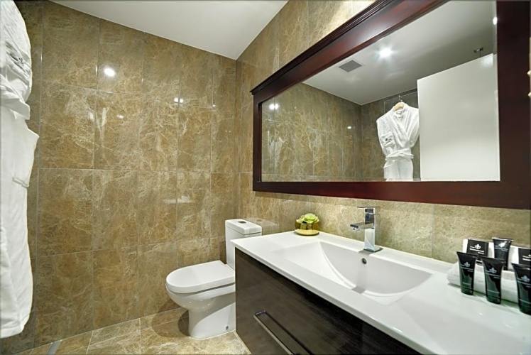 1 Bedroom Twin Suite