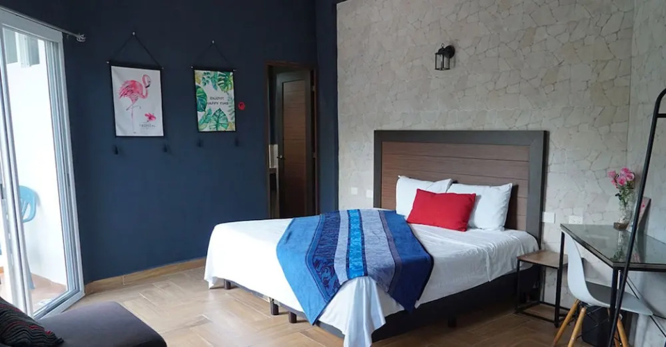 Xulha Hotel Bacalar Lakefront