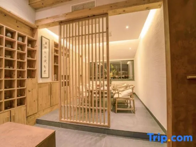 Yixiyun Hotel