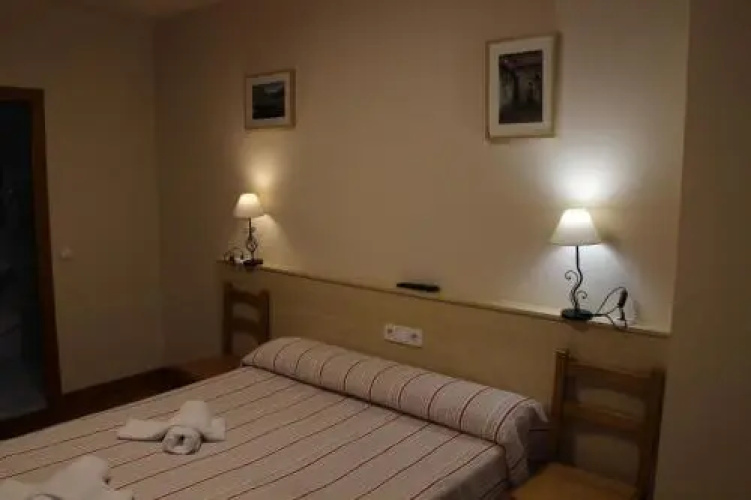 Hostal Ezkaurre