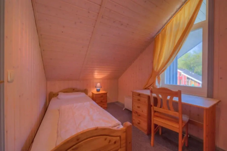3 Bedrooms Classic Cottage