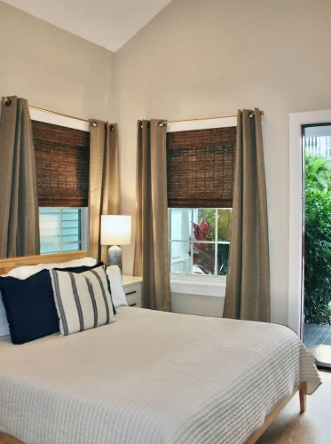 1 Bedroom Luxury Cottage with pool view