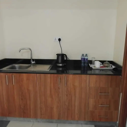 Rcmrd Executive Suites Hotel Room