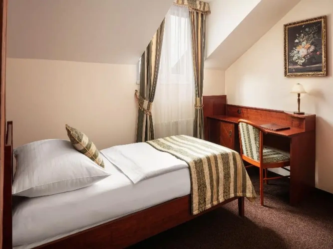 Standard Suite