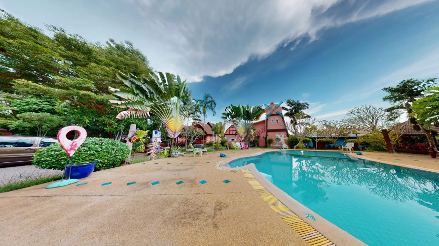 Boom Boom Resort