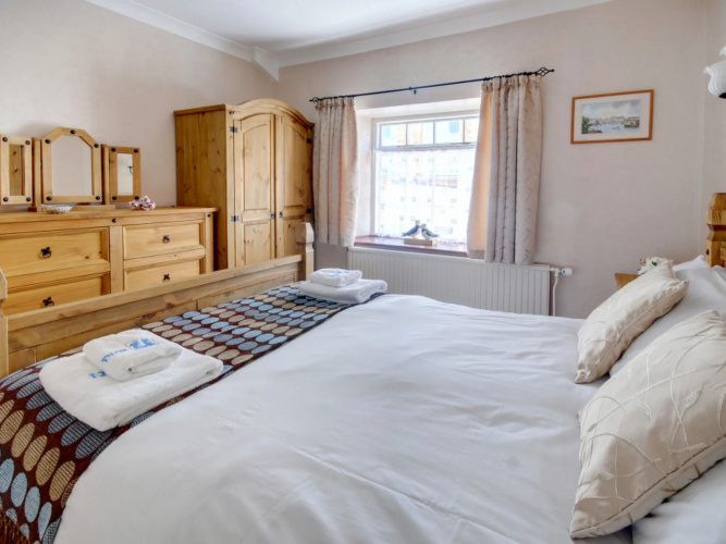 Holiday Home Quay Cottage