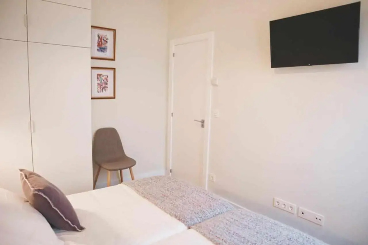 Homeloving apartment Bilbao centre with Parking space