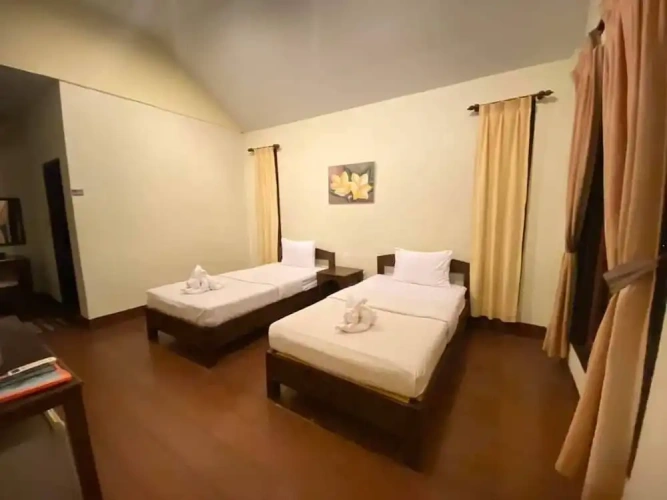 Double Cottage