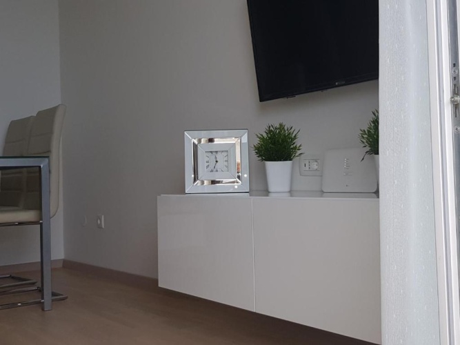1 Bedroom Apartment with balcony and with sea view