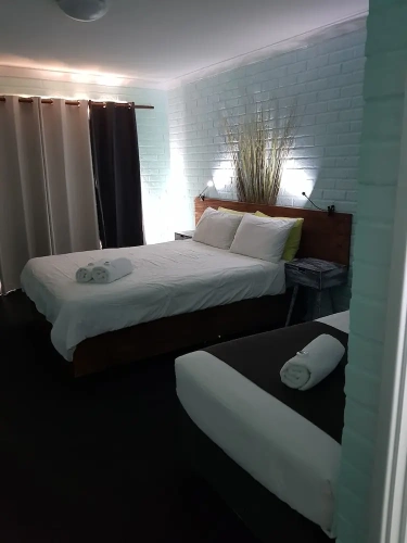 Standard Triple room with balcony