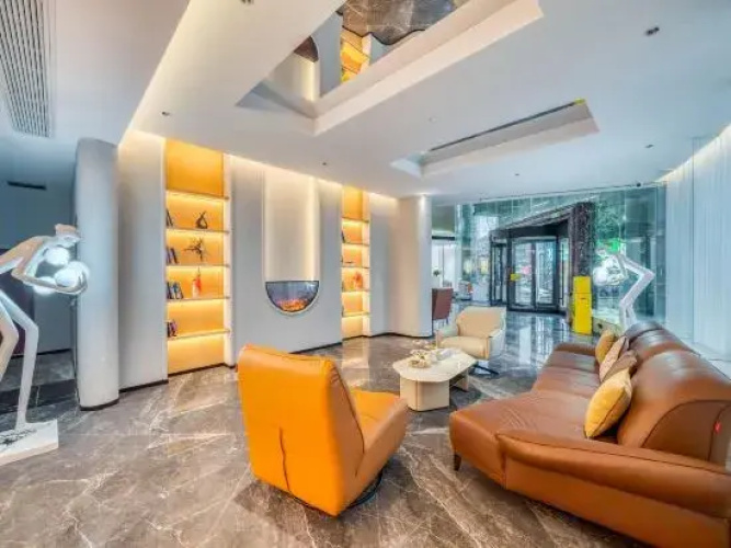 Yunqi Hotel
