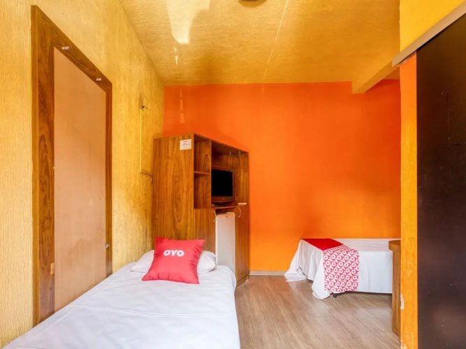 OYO Hotel Tereza Curvelo