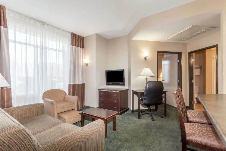Metro Chandler Extended Stay