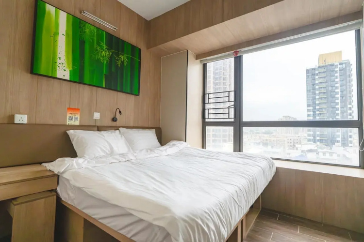 Mij (Kai Tak) Hotel