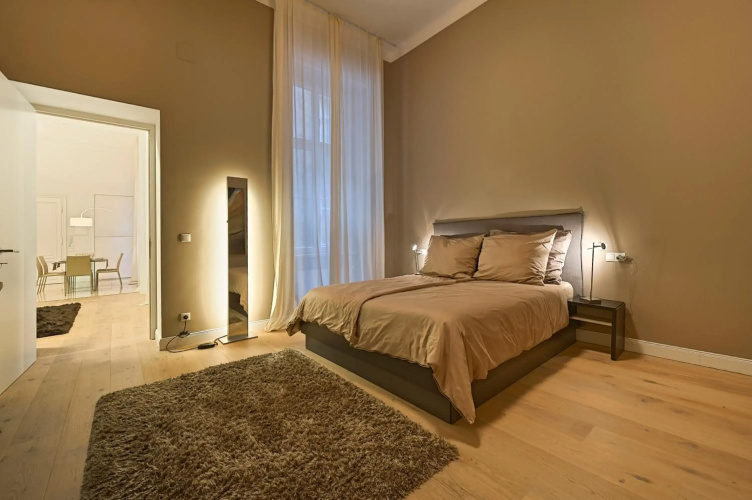 Central Luxury Apartment