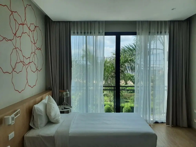 Platinum Hotel
