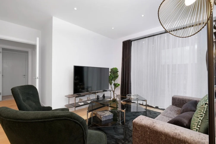 Belmore 1 & 2 Bedroom Luxury Apartment