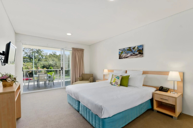 Quality Suites Pioneer Sands