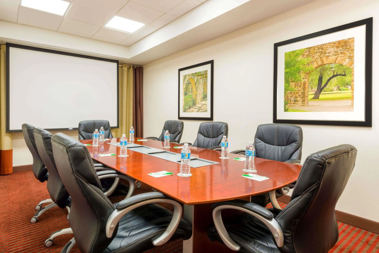 DoubleTree by Hilton San Antonio Northwest photo 17