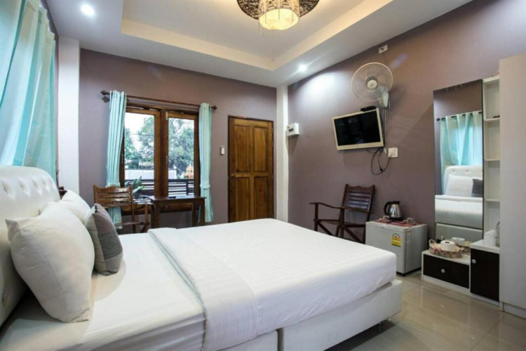 M Grand Hotel