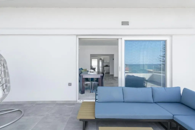 Mira Sea View Residence