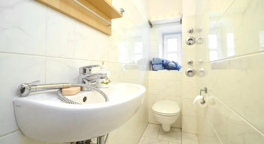 Premium City Apartment