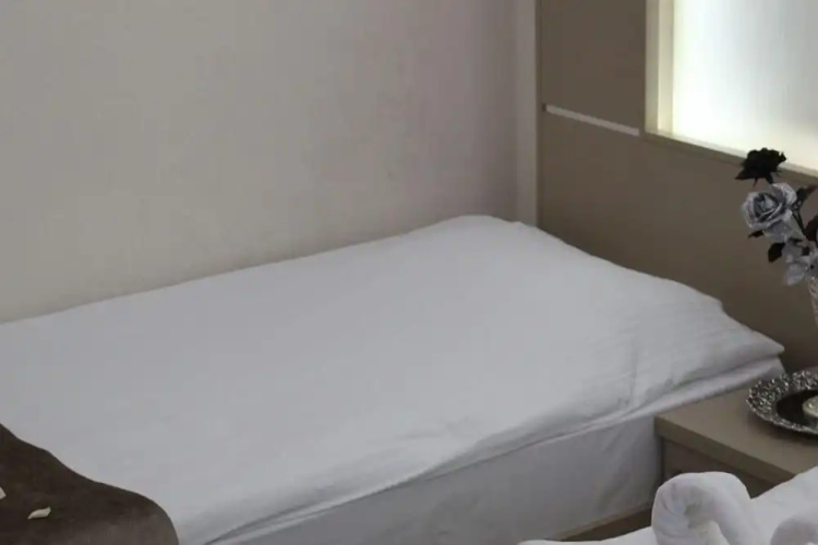 Derya Otel