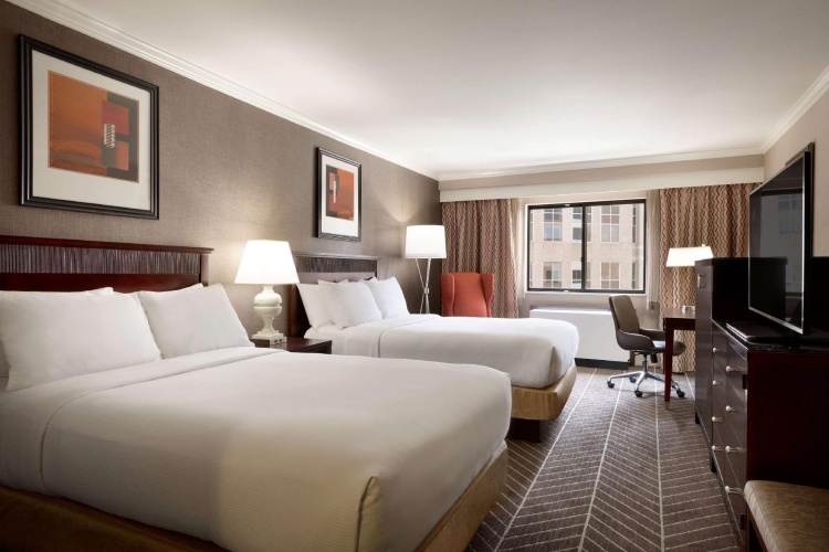 Deluxe Quadruple room