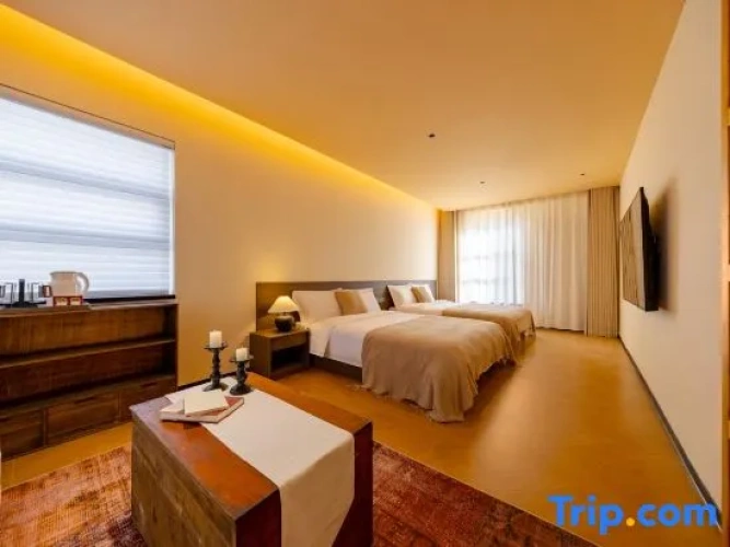 Deluxe Double Family room with balcony