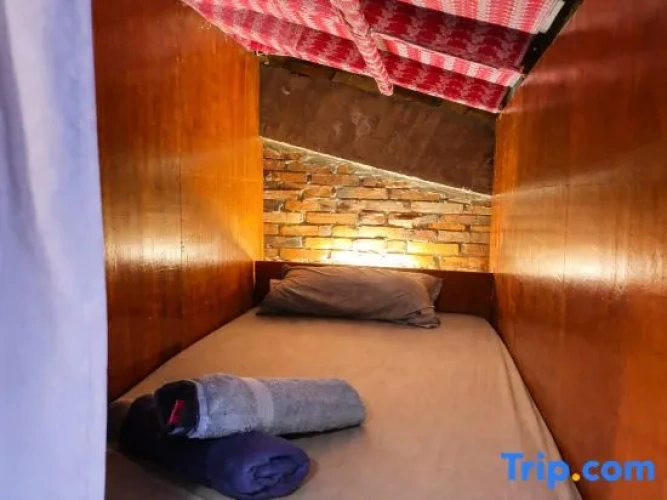 Bed in Dorm