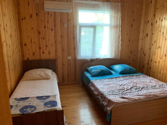 Economy Triple room