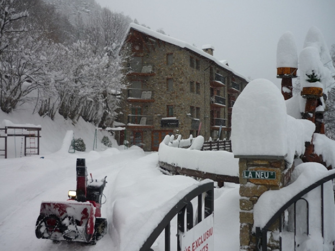 Apartamentos La Neu
