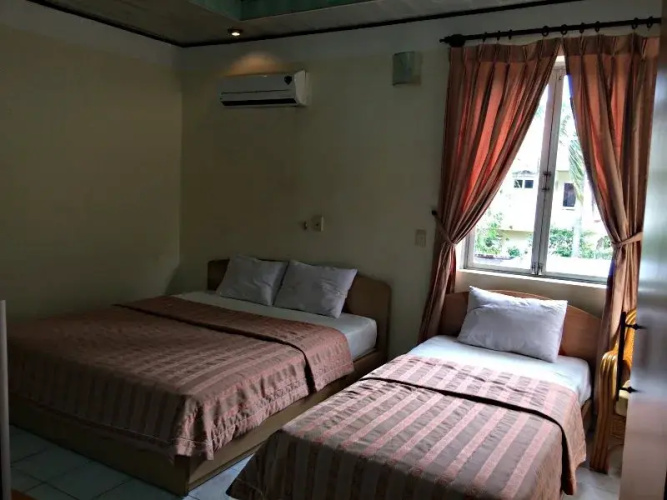 Long Hai Hotel