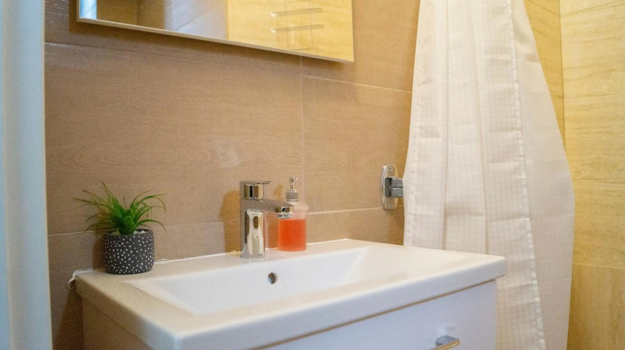 Chic Apartment- Suitable for Longstays in Lockdown