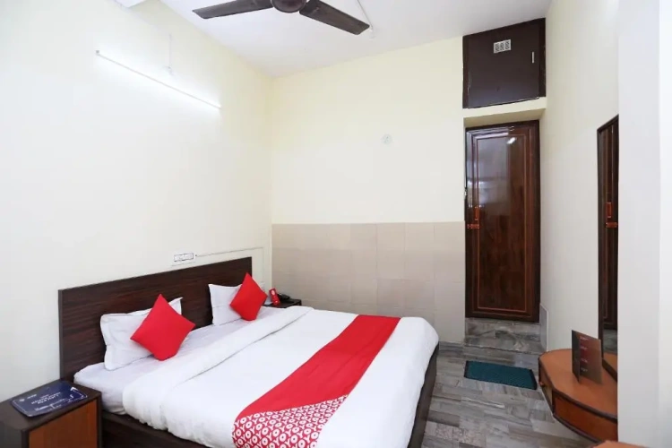 Classic Triple room