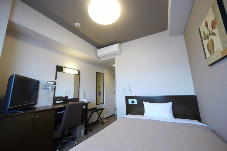 Hotel Route-Inn Aomori Chuo Inter