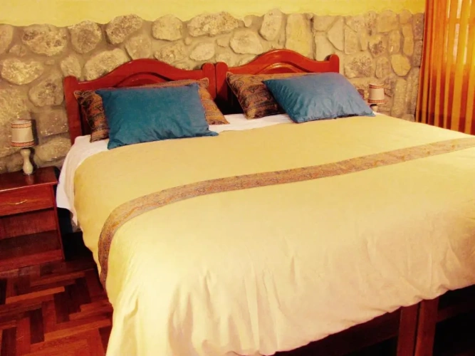 Standard Twin room with view